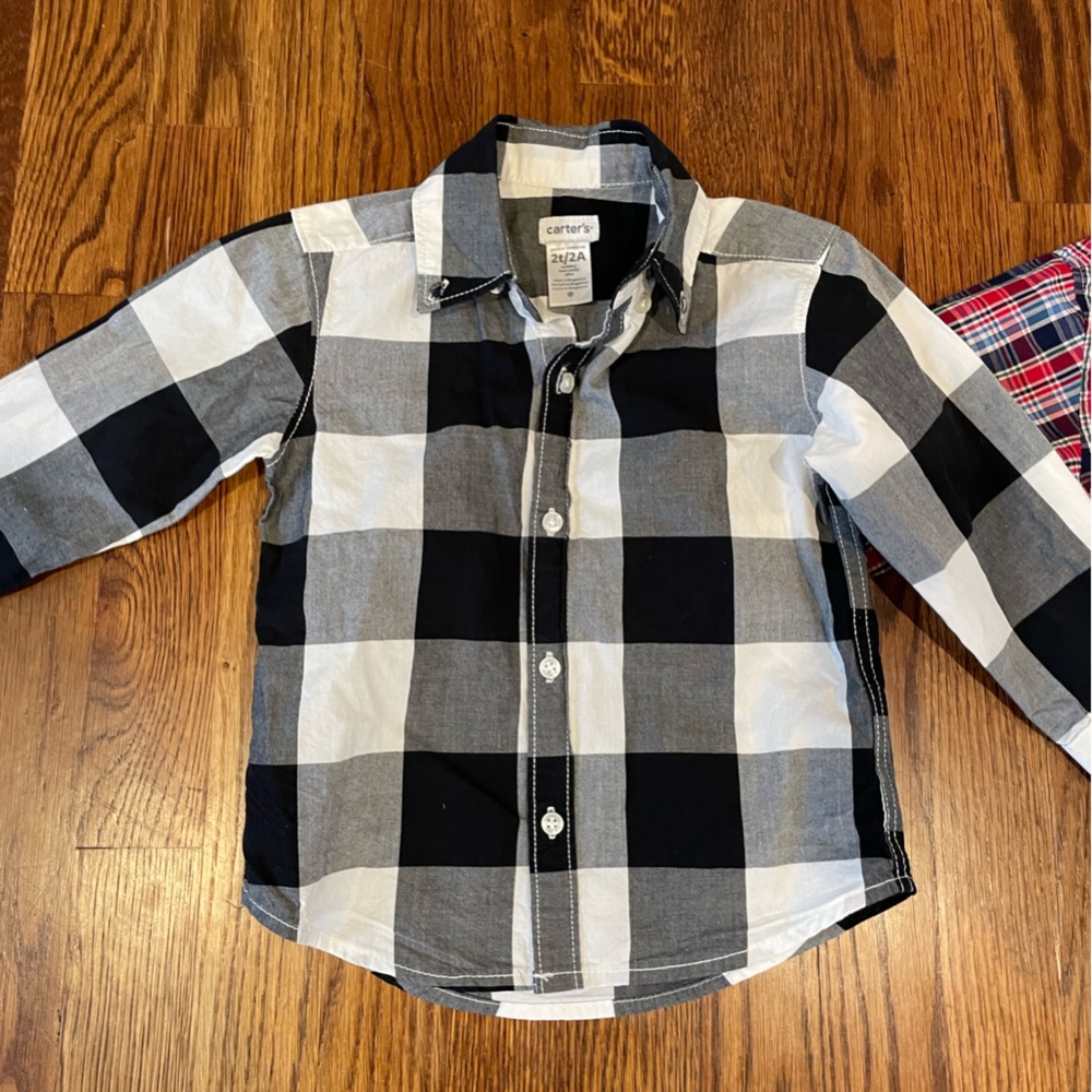 2T button-up shirt bundle - Picture 7 of 8